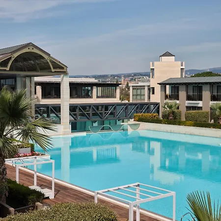 September Hotel