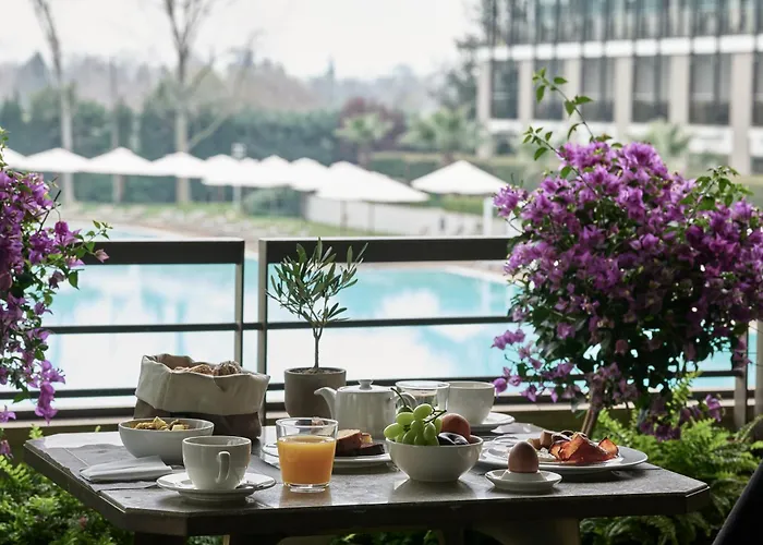 September Hotell 5*