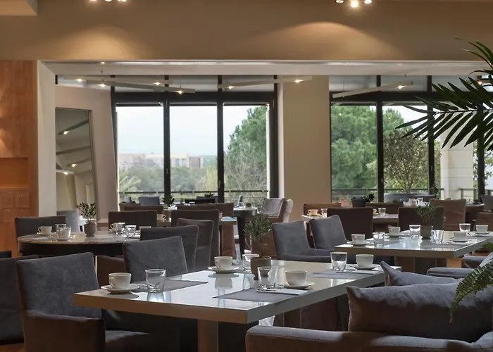 September 5* Tesalónica