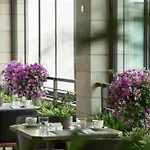 September Hotel 5*